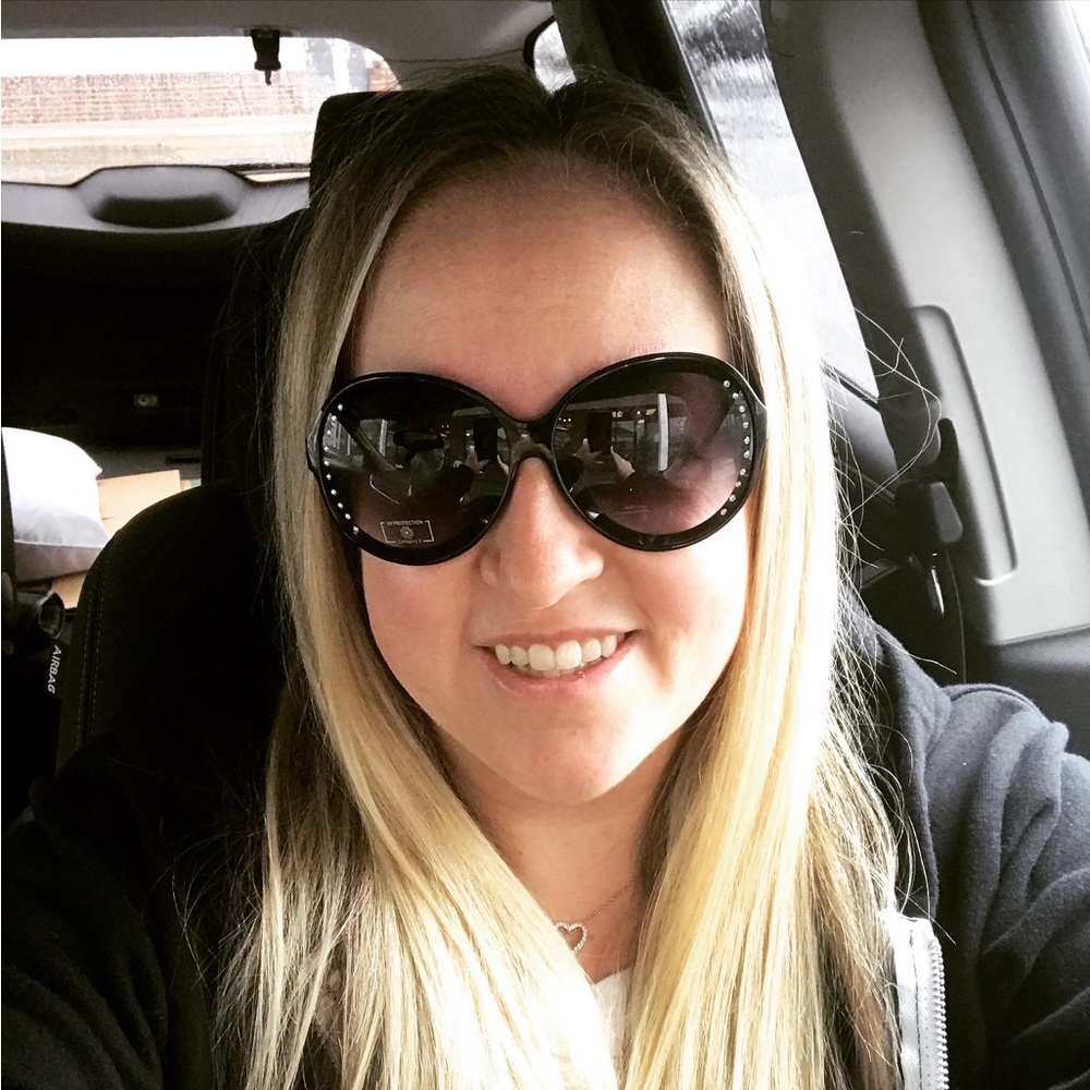 Meet your Posher, Amy
